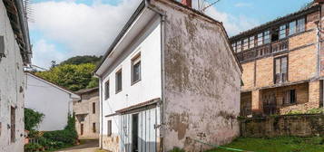 Casa en calle As en San Martín del Rey Aurelio