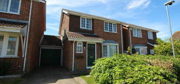 3 bedroom link detached house