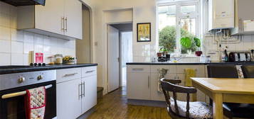 Detached house to rent in Franklin Road, Brighton, East Sussex BN2