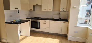 2 bed flat to rent