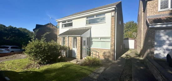 2 bedroom semi-detached house for sale