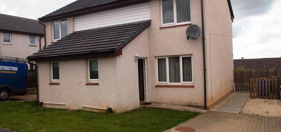 2 bedroom semi-detached house