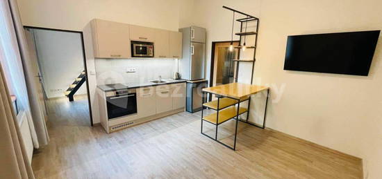 Pronájem bytu 2+kk 40 m², Sokolovská, Praha