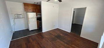 Imbush Flats - 18010- APT 8, 18010 Us Highway 31 APT 8, Cullman, AL 35058