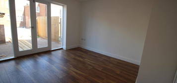 2 bedroom terraced house