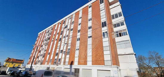 Apartamento T1 para arrendar em Coimbra