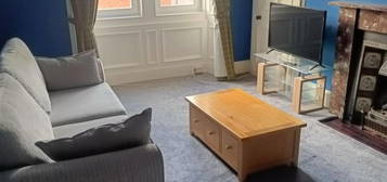 2 bed flat to rent