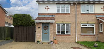 2 bed semi-detached house for sale