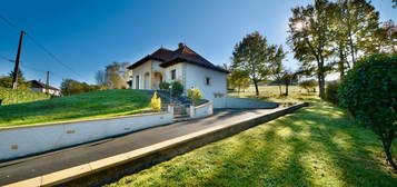 Maison de plain-pied avec 3 chambres, à 8 minutes de la zone Ouest de Brive