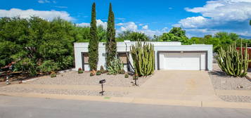 1222 N LA Canoa, Green Valley, AZ 85614