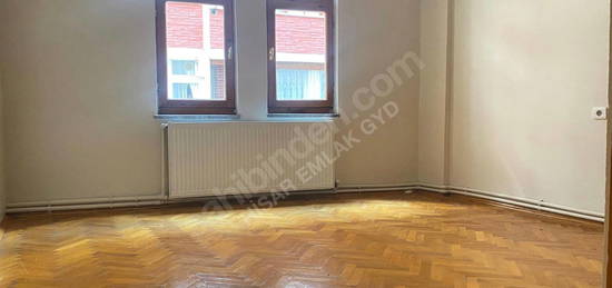 KARABÜK eğitim araştırma karşısında ara kat kiralık 3+1 daire