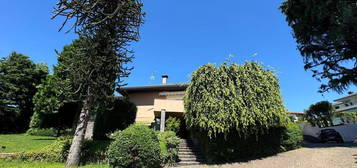 Villa in vendita in via F. Buffoni, 45