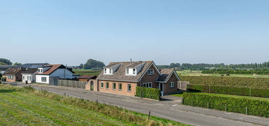 Slaakweg 10