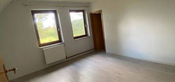 Wohnung zu vermieten, 110qm, 750€ warm