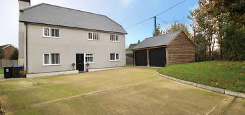 4 bed detached house for sale