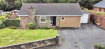 2 bed bungalow for sale