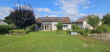 Maison  à vendre, 7 pièces, 4 chambres, 151 m²