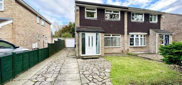 3 bedroom semi-detached house for sale