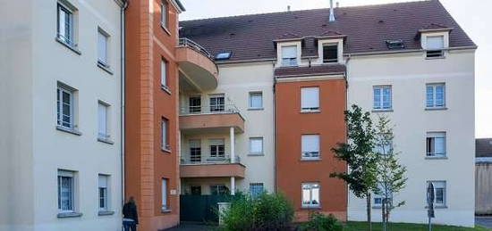 Fünffamilienhaus, Balkon, Terrasse