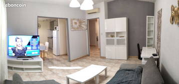 Manosque, Location appartement T3 59m2, meublé, climatisé, spacieux, lumineux