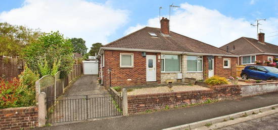 2 bedroom semi-detached house for sale