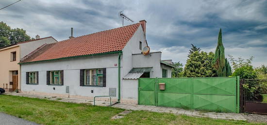 Prodej  rodinného domu 70 m², pozemek 818 m²