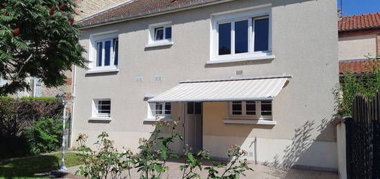 Maison 6 pièces 111m²