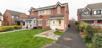 4 bedroom semi-detached house for sale