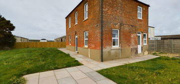 4 bedroom terraced house to rent