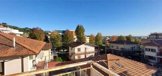 Quadrilocale in vendita a Zona Liceo