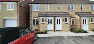 2 bed end terrace house to rent