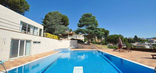 Chalet en Puigventós, Lloret de Mar