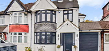 4 bed semi-detached house for sale