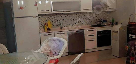 Doğan Emlaktan Sarımsaklıda Eşyalı 2+1 Yaz Kış Kiralık Daire