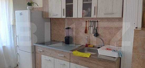 Apartament cu 3 camere, 70mp, zona Dumbrava 2