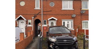 2 bed terraced house for sale