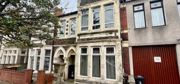 4 bedroom terraced house for sale