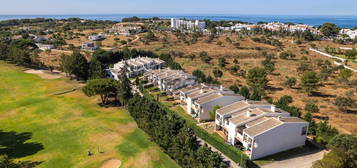 Apartamento 2 quartos com piscina perto do golf em Alvor/Algarve.