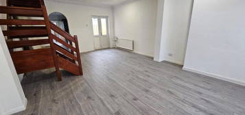 Terraced house to rent in Mayors Walk, Peterborough PE3