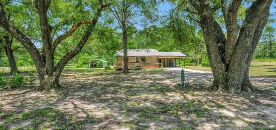 1305 N Temple Dr, Diboll, TX 75941