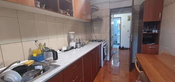 Apartament 2 camere, decomandat, etaj 2, zona Moara de Foc, IASI