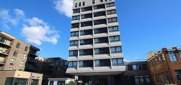 Flat to rent in The Causeway, Goring-By-Sea, Worthing, West Sussex BN12