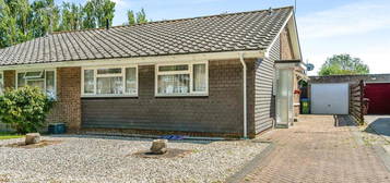 3 bedroom semi-detached bungalow for sale