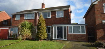 3 bedroom semi-detached house