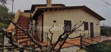 Villa all'asta Strada di Monte Pacciano 14, Perugia