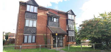 Studio for sale in Boxwood Close, West Drayton UB7