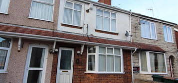 3 bed semi-detached house to rent