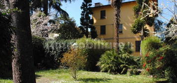 Villa unifamiliare, buono stato, 315 m², Gattaglio, Reggio Emilia