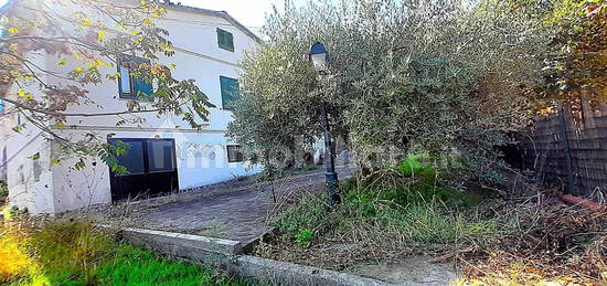 Villa unifamiliare via Eugenio Curiel, Centro, Montelupo Fiorentino