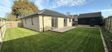 2 bedroom detached bungalow for sale